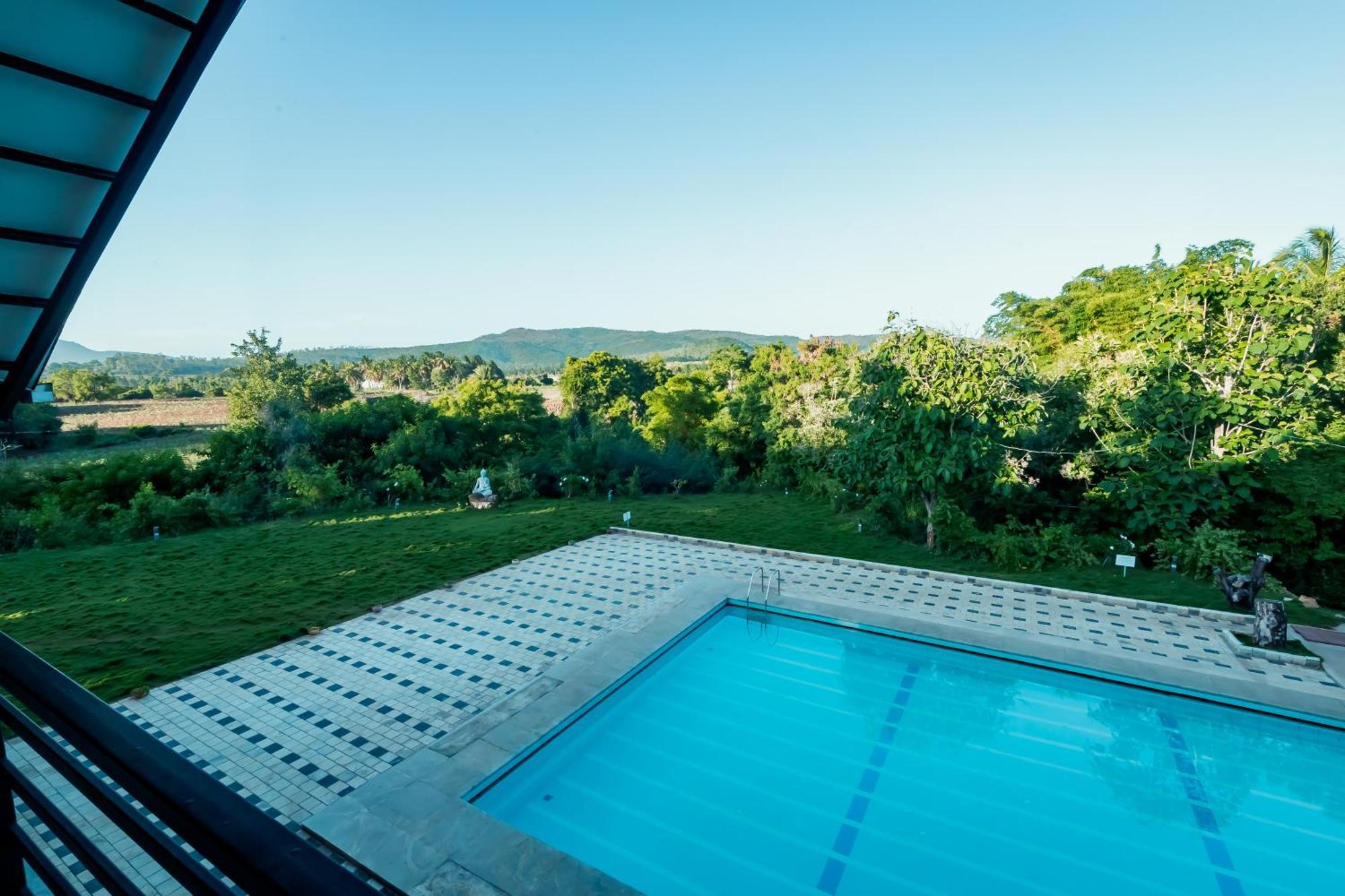 Commune18 Spa Resorts Chikmagalūr Exterior foto