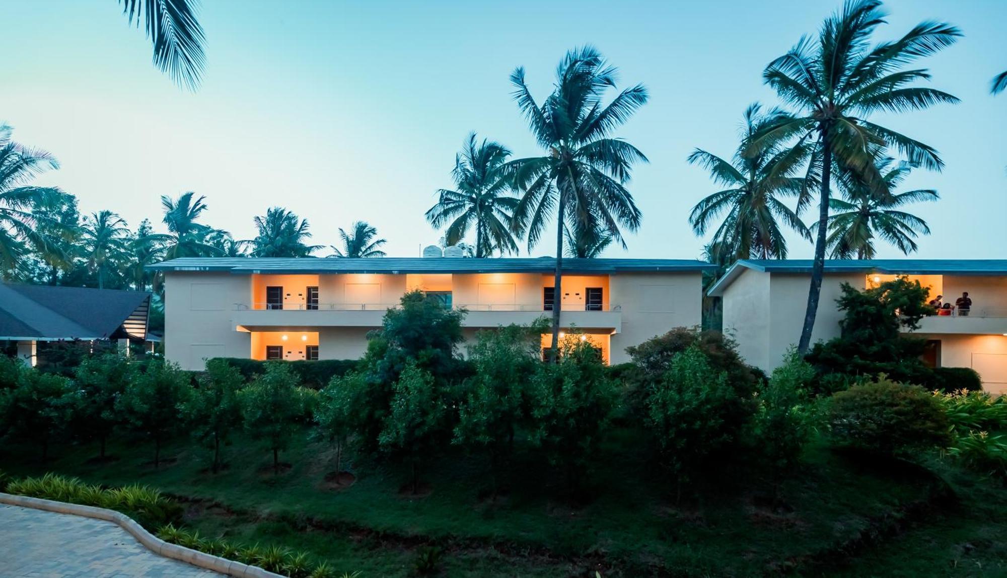 Commune18 Spa Resorts Chikmagalūr Exterior foto